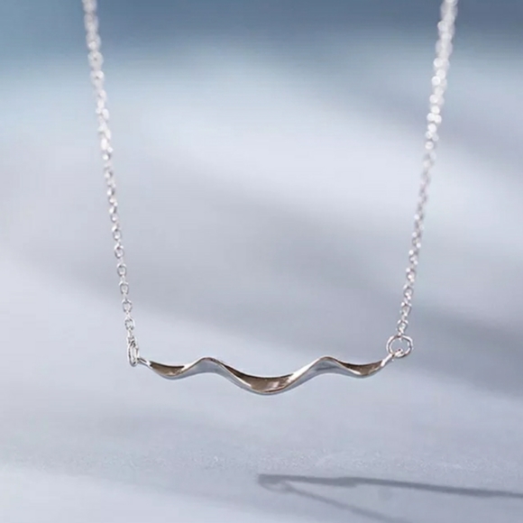 NEW 925 STERLING SILVER PLATED WAVE NECKLACE - Picture 3 of 5